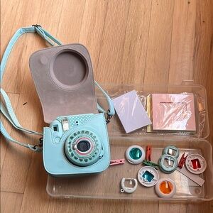Fuji Instant Camera with Accessories - Seafoam Green/Blue